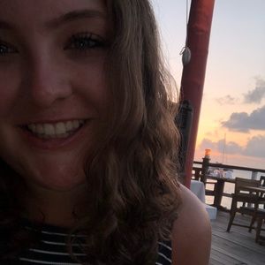 Meet your Posher, Zoie